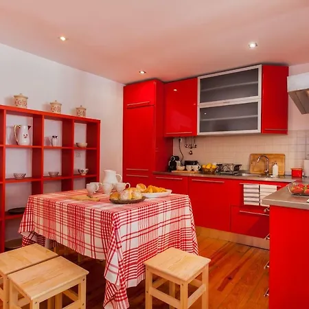 Dream Chiado And Free Pick Up By Timecooler Lisbon