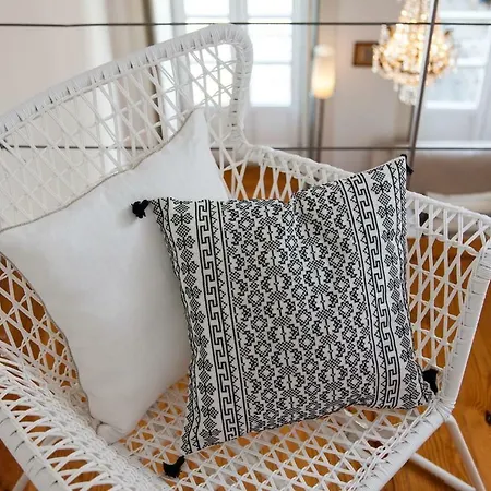 Dream Chiado And Free Pick Up By Timecooler Appartamento